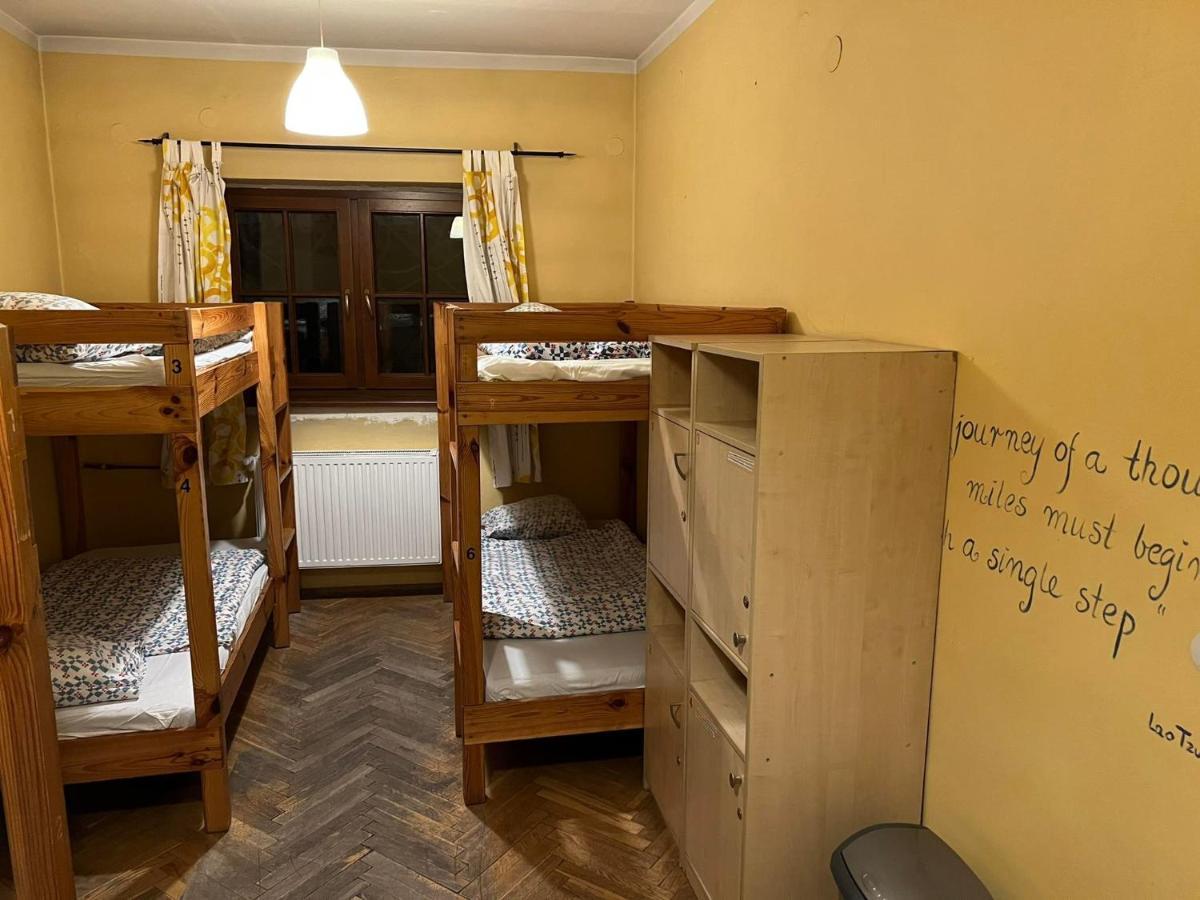 50 People Bis Apartment Красков Екстериор снимка