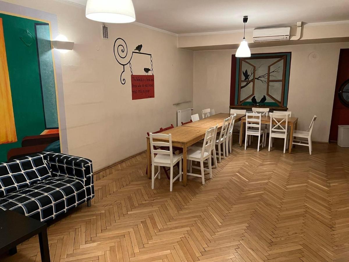 50 People Bis Apartment Красков Екстериор снимка
